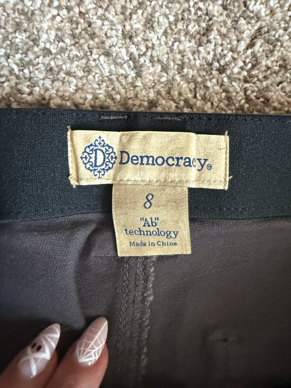 Democracy Ab Solution High Rise Patch Pocket Bootcut Jeans | Gray | Size 8 - Picture 12 of 13
